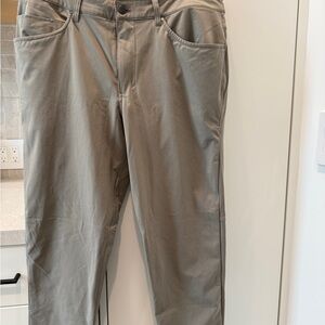 Lululemon Men’s ABC Pant Slim 30"Lx 36”W36 Carbon Dust
